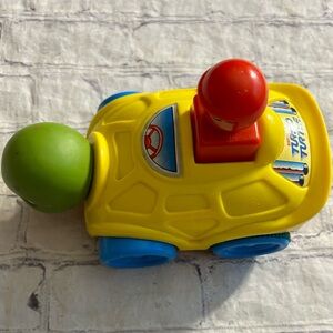 VINTAGE 1988 PUSH N GO TURBO TURTLE BABY TOY